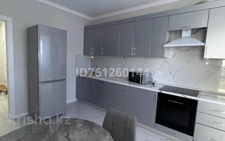 2-бөлмелі пәтер · 70 м² · 6/9 қабат, мкр. Алтын орда, Батыс 2 7Е — Батыс, бағасы: 210 000 ₸ в Актобе — фото 9