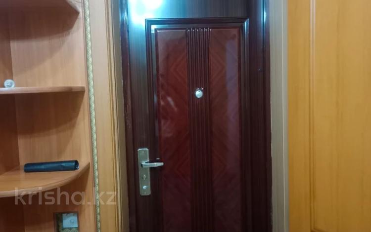 3-комнатная квартира · 60 м² · 3/5 этаж, мкр Михайловка , Ул Аманжолова за 28 млн ₸ в Караганде, Казыбек би р-н — фото 2