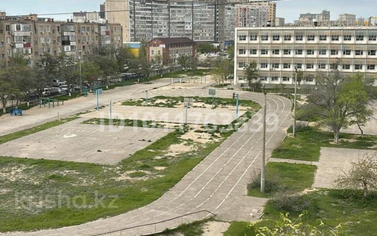 3-бөлмелі пәтер · 69 м² · 5/5 қабат, 12-й мкр 25, бағасы: 16 млн ₸ в Актау — фото 2