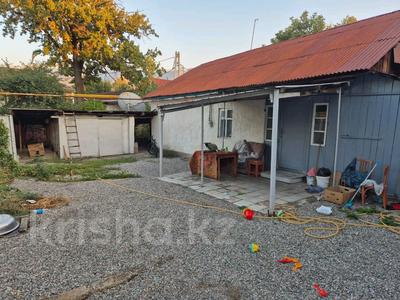 Отдельный дом · 4 комнаты · 60 м² · 9.7 сот., Крылова за 30 млн 〒 в Талгаре