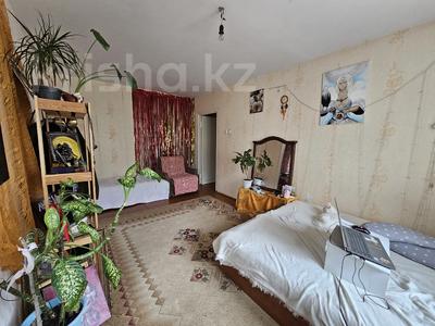 4-комнатная квартира, 62.9 м², 3/5 этаж, Баян Батыра 7 за 18.5 млн 〒 в Павлодаре