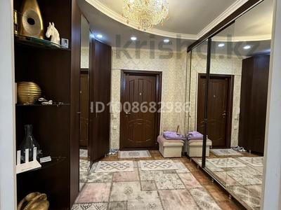 3-бөлмелі пәтер · 156 м² · 10/13 қабат, Аль-Фараби 95, бағасы: 95 млн ₸ в Алматы, Бостандыкский р-н