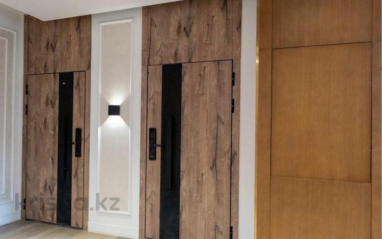 4-комнатная квартира · 130.8 м² · 3/4 этаж, мкр Ерменсай, Арайлы 2/12 за 102.7 млн 〒 в Алматы, Бостандыкский р-н — фото 15