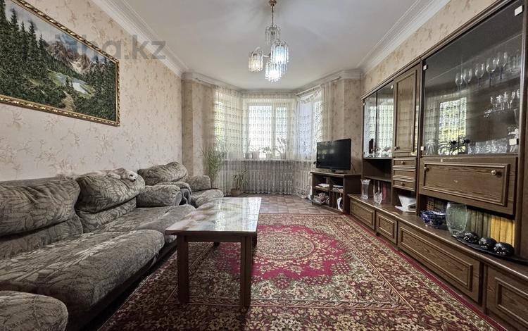 3-комнатная квартира · 86.1 м² · 1/3 этаж, Майкудук, Магнитогорская 44 за ~ 17.9 млн ₸ в Караганде, Алихана Бокейханова р-н — фото 2