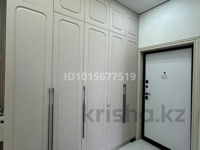3-комнатная квартира · 88 м² · 12/12 этаж, мкр Уркер, молдагалиева 7 7 — Рядом есть всё необходимое для комфортной жизни: школа №78, BINOM, школа №110, Comfort School, фитнес-залы, набережная реки Есиль, ТРЦ «Хан Шатыр». Всё находится в доступной близости — удобно для семьи, детей и повседневной жизни. Район комфортный, развитая инфраструктура — всё под рукой! за 70 млн ₸ в Астане, Нура р-н