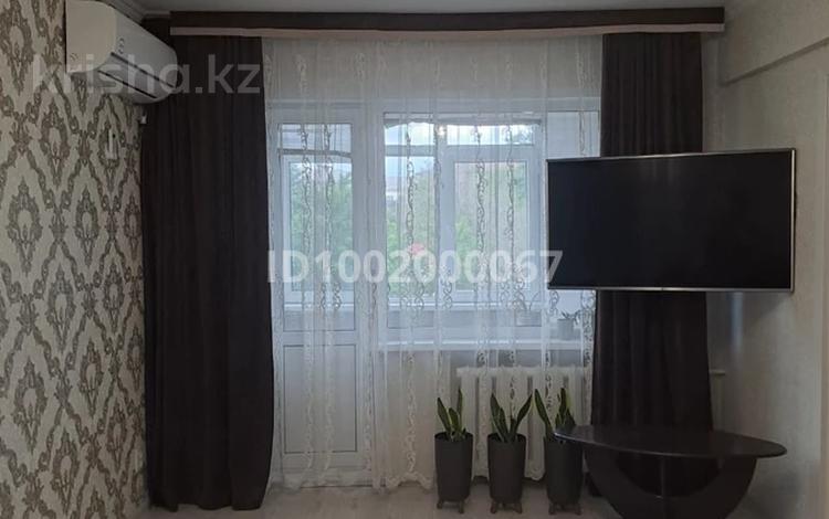 2-бөлмелі пәтер · 60 м² · 3/5 қабат, Сагадат Нурмагамбетова 51 — ЦуМ, Император, бағасы: 190 000 ₸ в Усть-Каменогорске, Ульбинский — фото 2