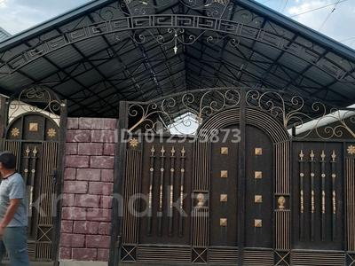 Жеке үй · 8 бөлме · 280 м² · 8 жүзд., мкр Мирас 41 — Возле кафе Райский сад, бағасы: 75 млн ₸ в Шымкенте, Каратауский р-н