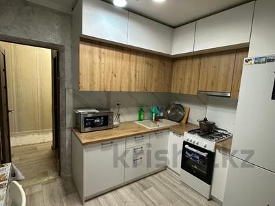 2-комнатная квартира · 50.7 м² · 9/9 этаж, мкр Аксай-1А — Саина за 35 млн ₸ в Алматы, Ауэзовский р-н