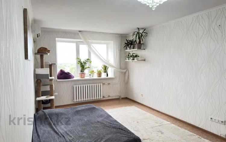 2-бөлмелі пәтер · 66 м² · 8/10 қабат, Жилгородок ш/а., мира, бағасы: 17 млн ₸ в Актобе, мкр Жилгородок — фото 4