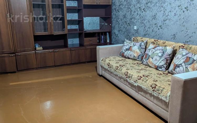 1-бөлмелі пәтер · 34.3 м² · 1/5 қабат, Маяковского 109/1, бағасы: 14 млн ₸ в Костанае — фото 2