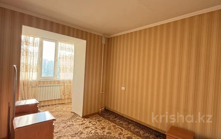 3-бөлмелі пәтер · 65 м² · 3/10 қабат, 2 ш/а., Молдагулова — Летный, бағасы: 150 000 ₸ в Актобе, мкр 8 — фото 2