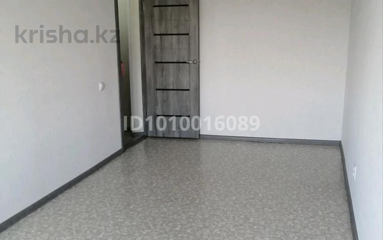 2-бөлмелі пәтер · 43.5 м² · 4/5 қабат, Микрорайон 2 7 — Магазин 999, бағасы: 9 млн ₸ в Новой бухтарме — фото 2