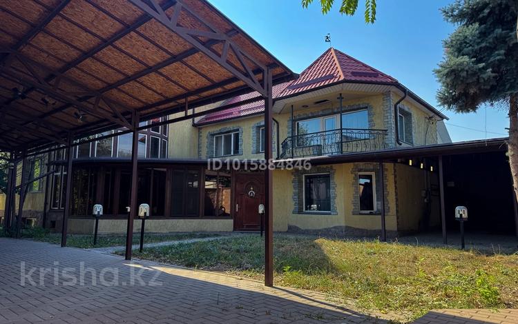 Отдельный дом · 6 комнат · 297 м² · 5 сот., Александр Блок 7 за 149 млн ₸ в Алматы, Медеуский р-н — фото 2