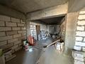 Офисы, магазины и бутики, салоны красоты, образование · 64 м² за 380 000 ₸ в Атырау, мкр Нурсая — фото 2
