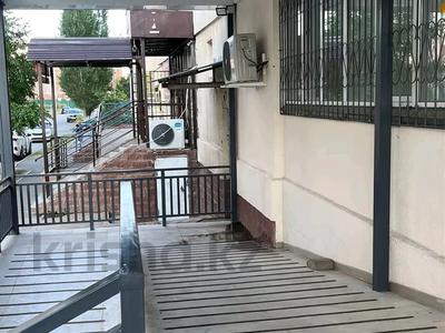 Свободное назначение, магазины и бутики · 200 м² за 175 млн ₸ в Астане, Нура р-н