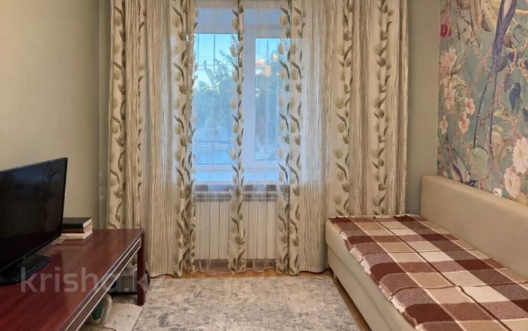 3-бөлмелі пәтер · 63.2 м² · 2/9 қабат, Абая, бағасы: 23.6 млн ₸ в Уральске — фото 2
