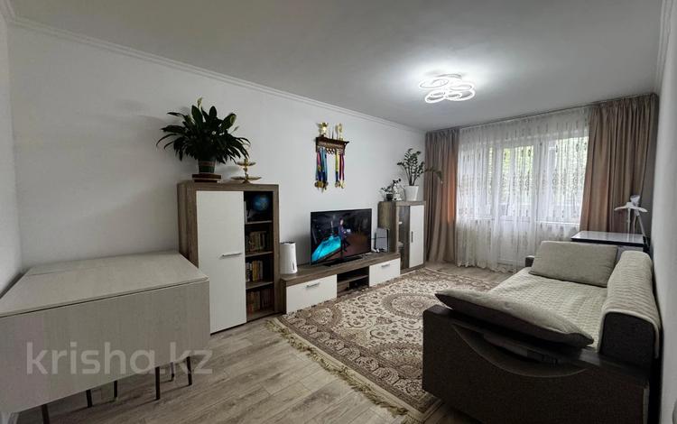 2-бөлмелі пәтер · 43 м² · 2/4 қабат, мкр №8 34, бағасы: 31 млн ₸ в Алматы, Ауэзовский р-н — фото 6