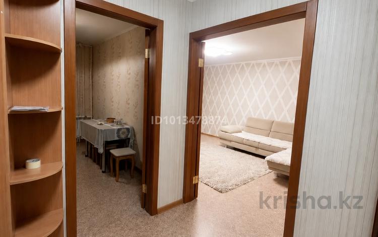 3-комнатная квартира · 63.2 м² · 2/5 этаж, Абая 25 — Супермаркет Сокол, магазин Марс, СКУ за 27.5 млн ₸ в Петропавловске — фото 11