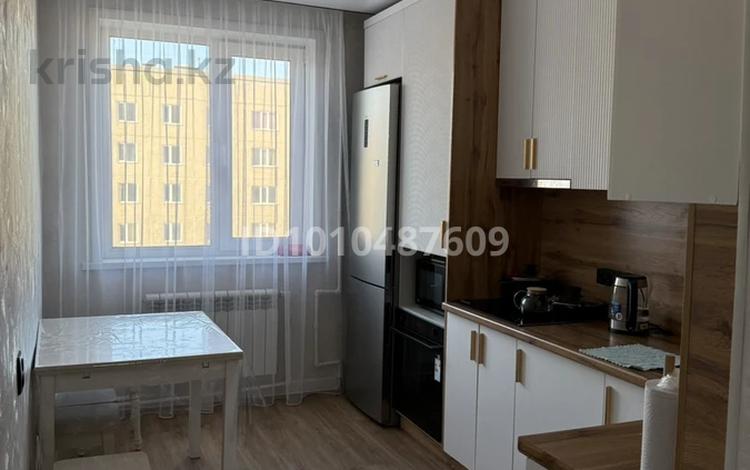 3-бөлмелі пәтер · 63.2 м² · 8/10 қабат, Физкультурная 9 — Физкультурная-Докучаева, бағасы: 35 млн ₸ в Семее — фото 2