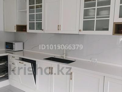 Отдельный дом · 7 комнат · 220 м² · 13 сот., Абая 4 за 97 млн ₸ в 