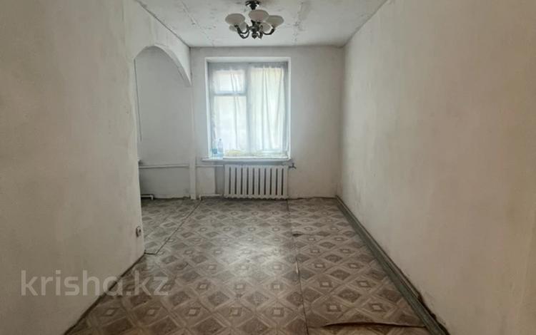 2-бөлмелі пәтер · 43.1 м² · 9/9 қабат, Жаңа қала ш/а., Ермекова 62, бағасы: 12 млн ₸ в Караганде, Казыбек би р-н — фото 2