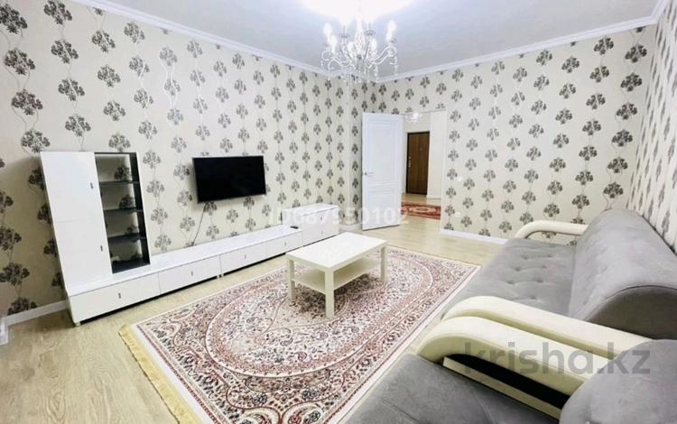 2-бөлмелі пәтер · 70 м² · 20/25 қабат, мкр 11, 11 ш/а. 112а, бағасы: 250 000 ₸ в Актобе — фото 2
