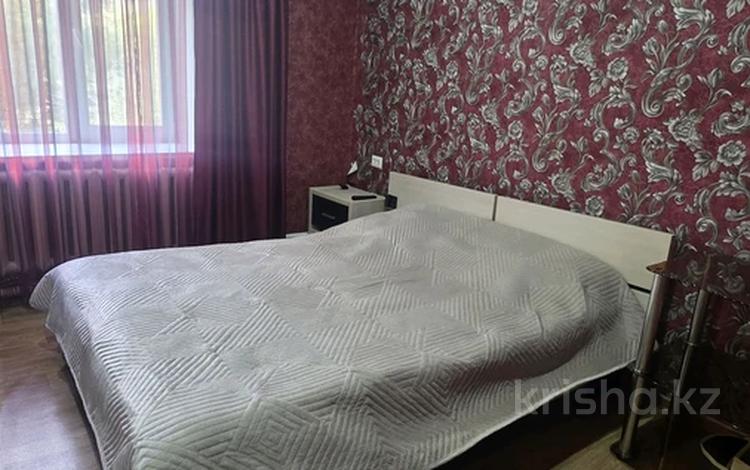 3-комнатная квартира · 60 м² · 1/2 этаж, Мира за 16.5 млн ₸ в Бишкуле (Бесколь) — фото 2