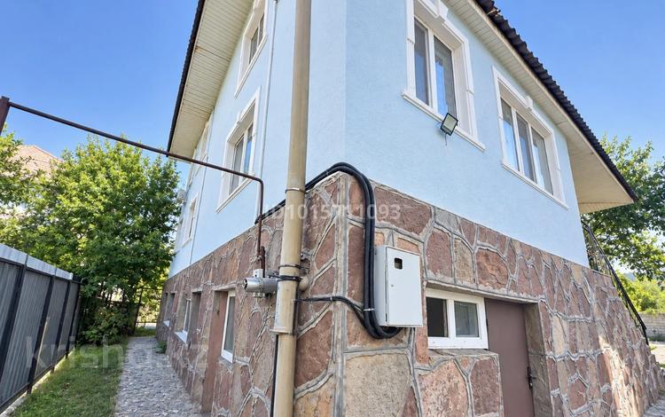 Отдельный дом · 4 комнаты · 320 м² · 7 сот., Абая 83/5 за 90 млн ₸ в Абай — фото 2