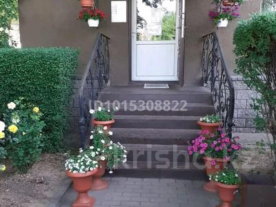Кеңселер, дүкендер мен бутиктер · 70 м², бағасы: 590 000 ₸ в Алматы, Алмалинский р-н