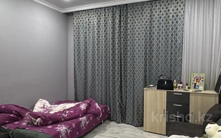 2-бөлмелі пәтер · 73 м² · 1/5 қабат, Алтын орда 13е, бағасы: 28.5 млн ₸ в Актобе — фото 2