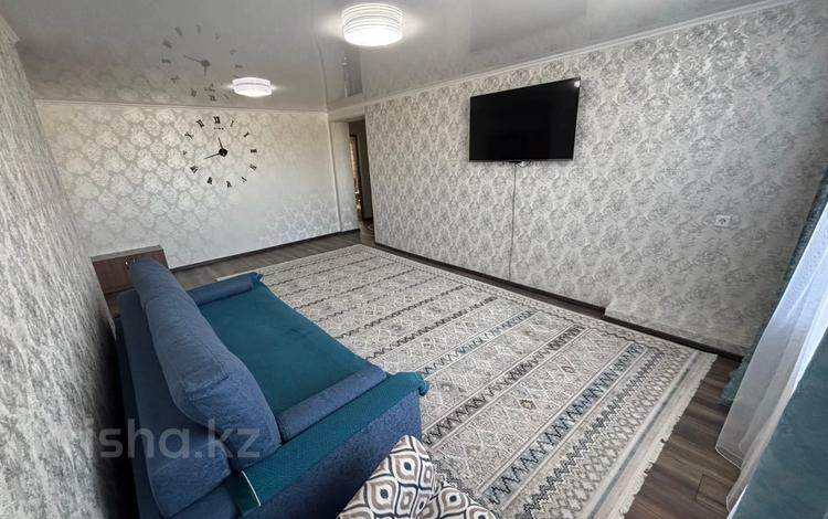 3-комнатная квартира · 74 м² · 9/10 этаж, пр. Казыбек Би 36 за 35.8 млн ₸ в Усть-Каменогорске — фото 2
