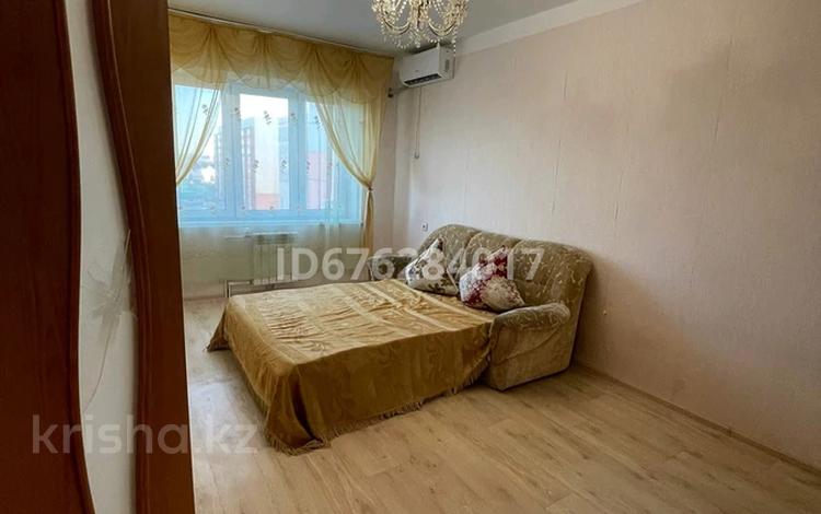 1-комнатная квартира · 45 м², Мурата Монкеулы 113 за 10 000 ₸ в Уральске — фото 2