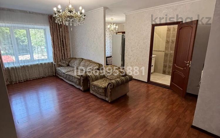 3-комнатная квартира · 90 м² · 1/5 этаж, Аманова за 550 000 ₸ в Семее — фото 24