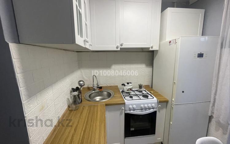 1-комнатная квартира · 33 м² · 2/5 этаж, Жумабаева 5/1 — 22 школа за 180 000 〒 в Астане, Алматы р-н — фото 2