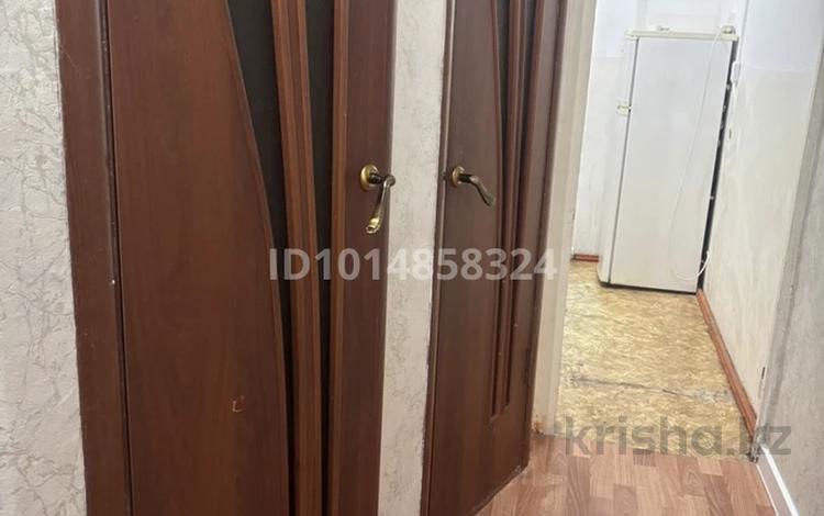 2-бөлмелі пәтер · 42 м² · 5/5 қабат, Бектурганова 15, бағасы: 8 млн ₸ в  — фото 2