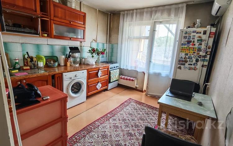 2-бөлмелі пәтер · 60 м² · 3/4 қабат, мкр Тастак-1 14, бағасы: 31 млн ₸ в Алматы, Ауэзовский р-н — фото 2