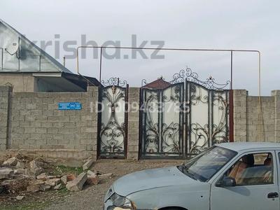 Часть дома · 3 комнаты · 60 м² · 9 сот., мкр Арай-2, Мкр Арай- баидибек баба 452 за 33 млн 〒 в Таразе