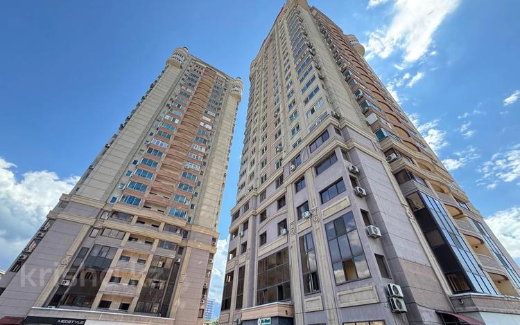3-комнатная квартира · 110 м² · 3/25 этаж, Абиша Кекилбайулы 270 за 900 000 ₸ в Алматы, Бостандыкский р-н — фото 2