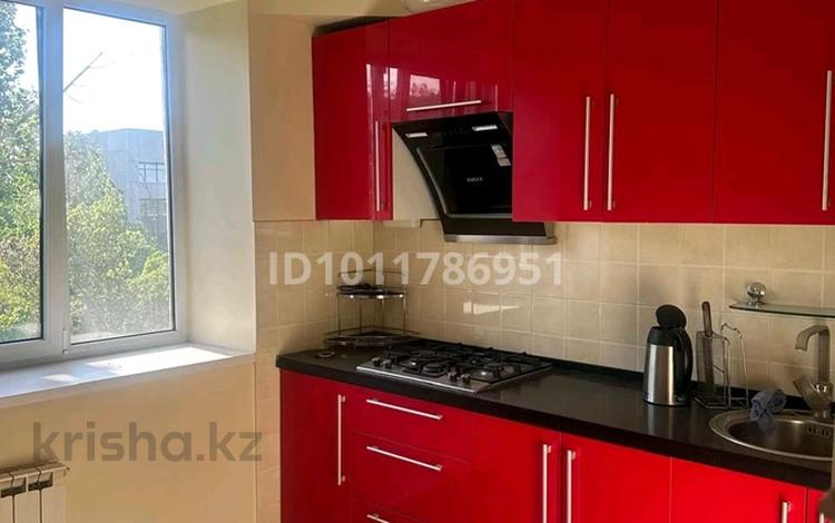 4-бөлмелі пәтер · 82 м² · 3/6 қабат, Просп. Назарбаева 193, бағасы: 99 млн ₸ в Алматы, Медеуский р-н — фото 2