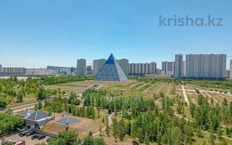 3-комнатная квартира · 100 м², Ахмет Байтурсынова 5 за 600 000 ₸ в Астане, Сарайшык р-н — фото 2