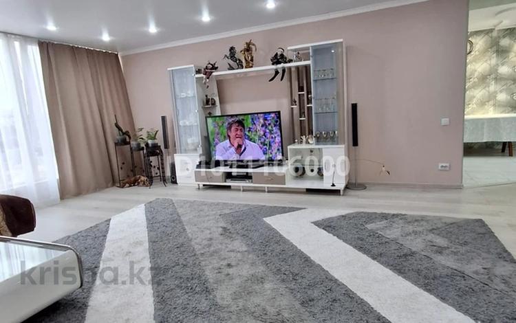 4-бөлмелі пәтер · 98.4 м² · 5/5 қабат, 15-й мкр 46, бағасы: 23.5 млн 〒 в Актау — фото 5