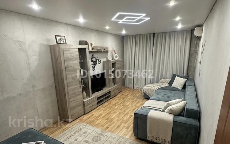 2-комнатная квартира · 56 м² · 4/5 этаж, мкр Айнабулак-3 118 за 36.5 млн ₸ в Алматы, Жетысуский р-н — фото 2