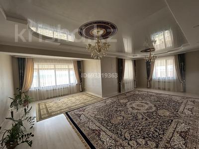 Отдельный дом • 7 комнат • 400 м² • 400 сот., Елубаев 95 — Сайын Шапағатов за 7.5 млн 〒 в Актау
