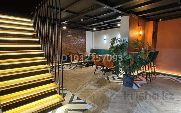 Свободное назначение, магазины и бутики, общепит, развлечения · 170 м² за 190 млн ₸ в Астане, Нура р-н — фото 6