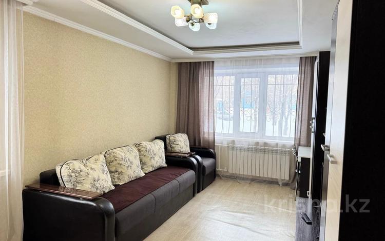 2-комнатная квартира · 43 м², Майкудук, 13й микрорайон 34 за 13 млн ₸ в Караганде, Алихана Бокейханова р-н — фото 2