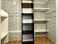 3-комнатная квартира · 135.6 м² · 8/10 этаж, Бактыгерея Кулманова 1а за 49 млн ₸ в Атырау — фото 4