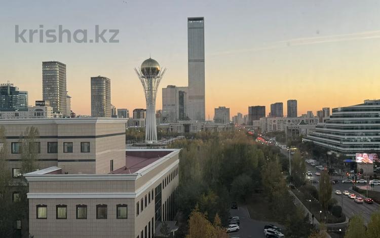 6-комнатная квартира · 240 м² · 8/20 этаж, Сарайшык 34а за 290 млн ₸ в Астане, Есильский р-н — фото 10