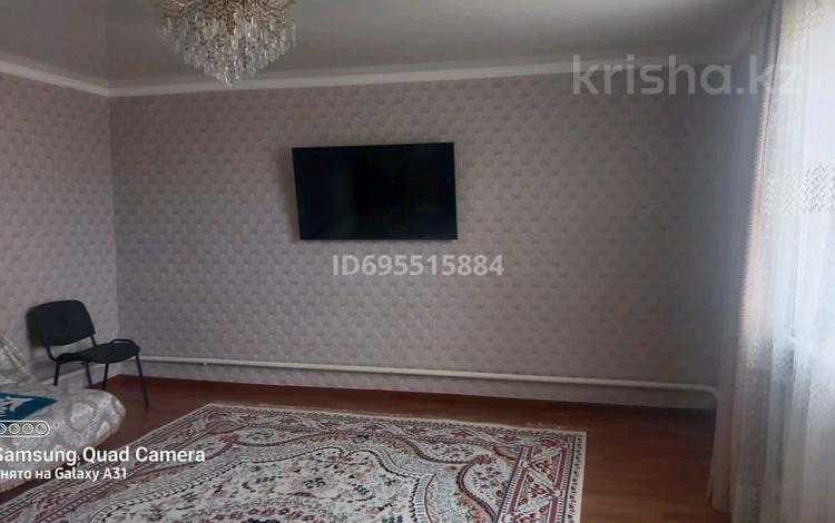 Отдельный дом · 3 комнаты · 60 м² · 10 сот., жилой массив Кызылжар, Кызылжар 3 23 — Сити 4 за 13 млн ₸ в Актобе — фото 2
