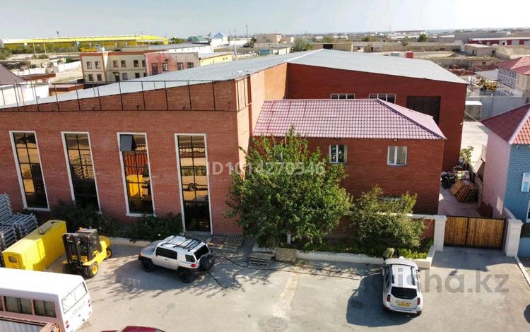 Еркін, кеңселер, дүкендер мен бутиктер · 200 м², бағасы: 400 000 ₸ в Актау, Оймаш 3 — фото 2