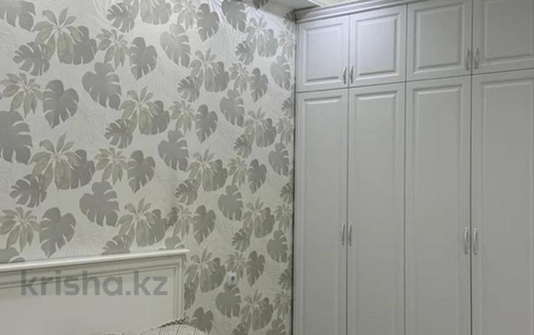 2-комнатная квартира · 70 м² · 6/9 этаж, 17-й мкр 95 за 280 000 ₸ в Актау — фото 2